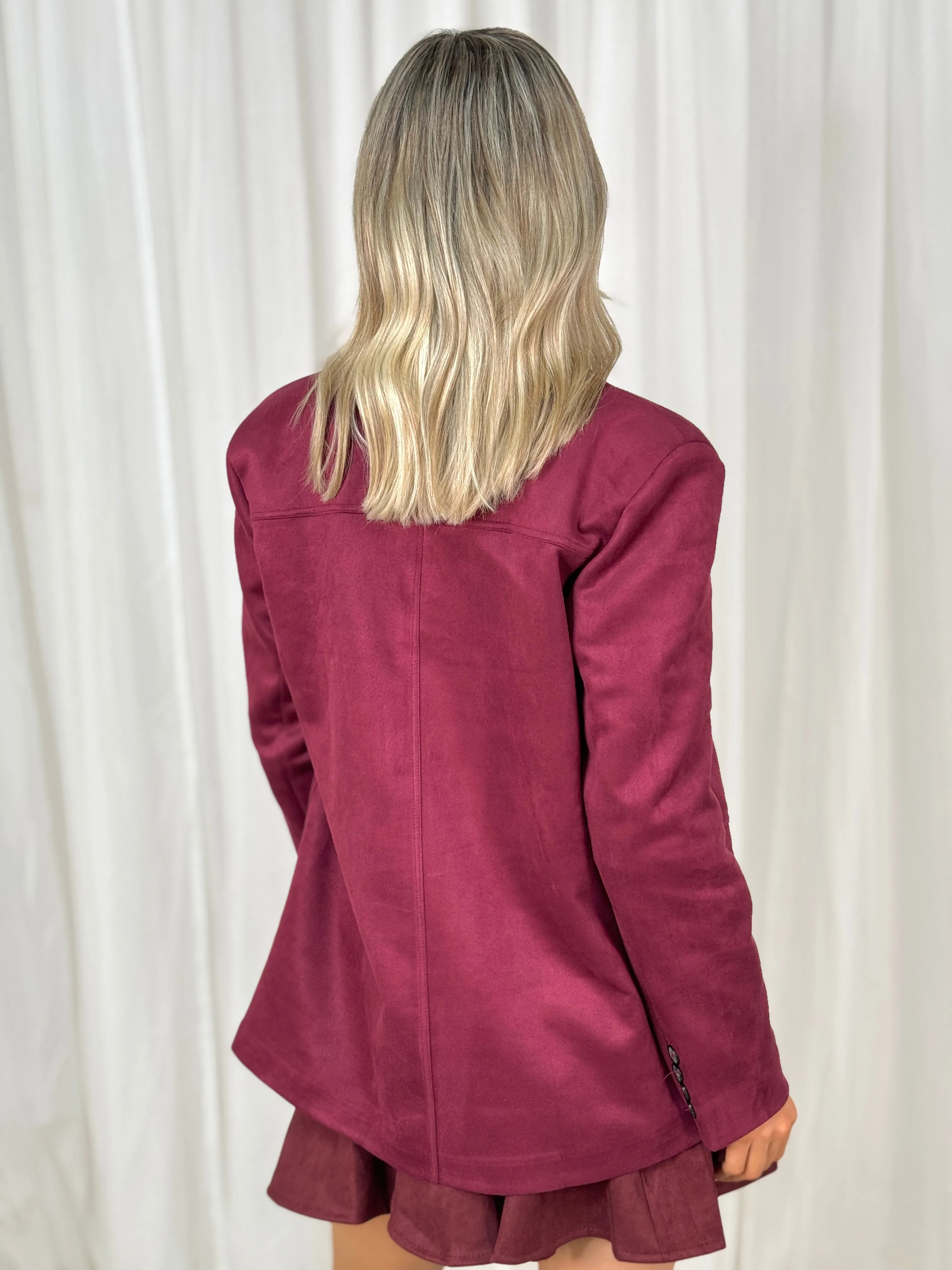 Caitlyn Triple Button Faux Suede Blazer In Wine