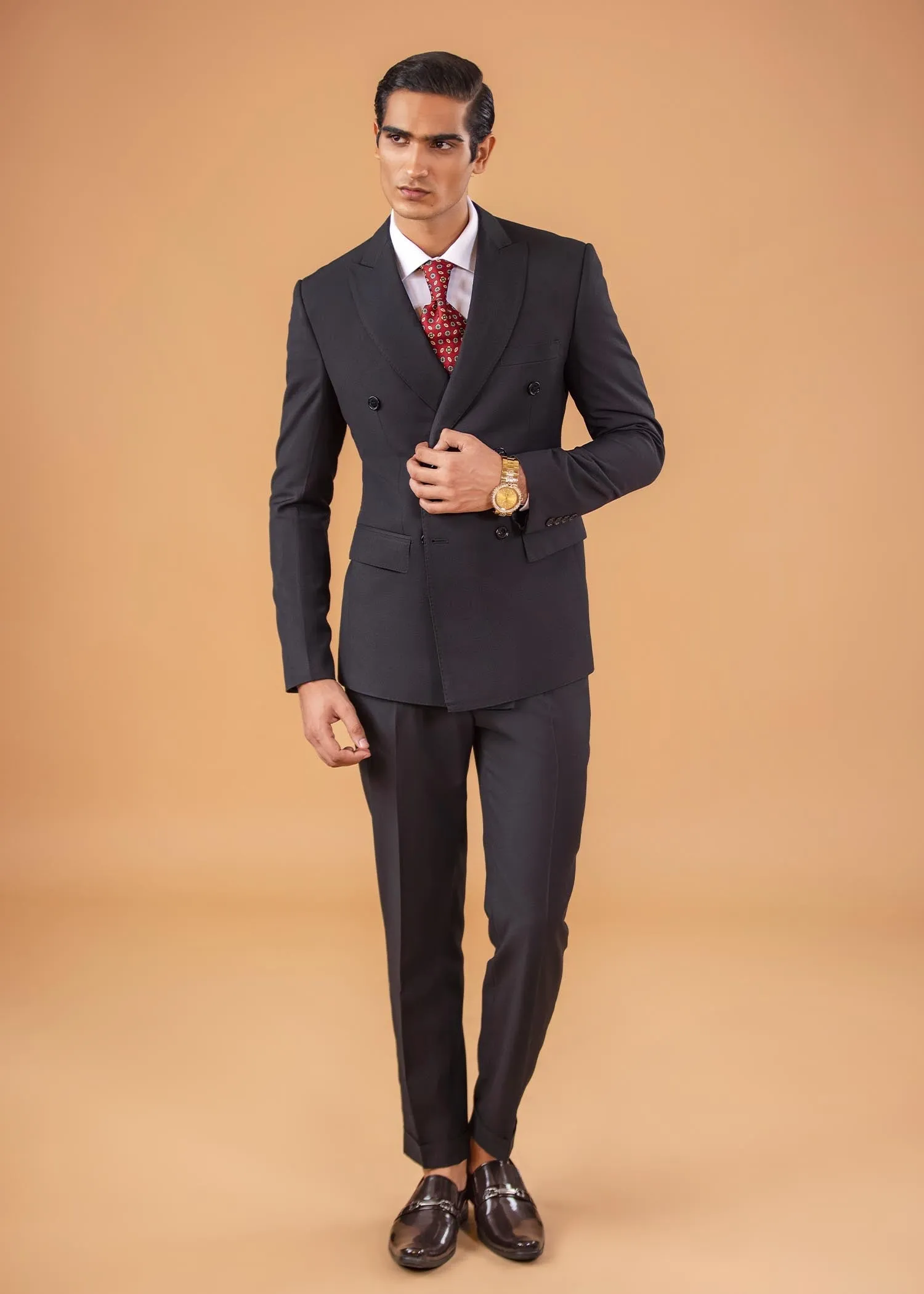 Double Breast Suit - Peak Lapel - Black