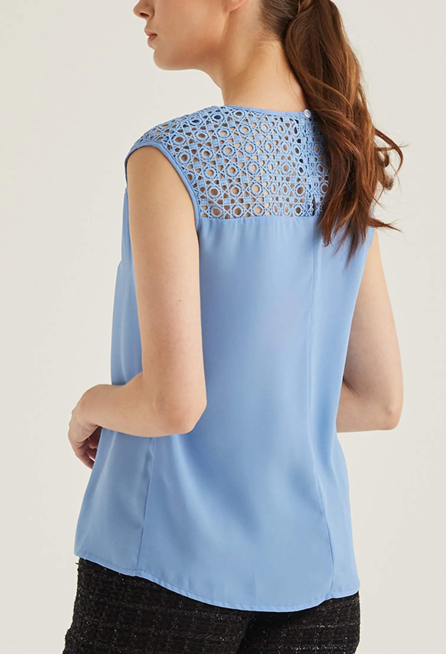 Eyelet Peek-A-Boo Shoulder Detail Sleeveless Blouse