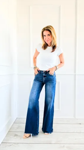 Frayed Edge Wide-Leg Jeans