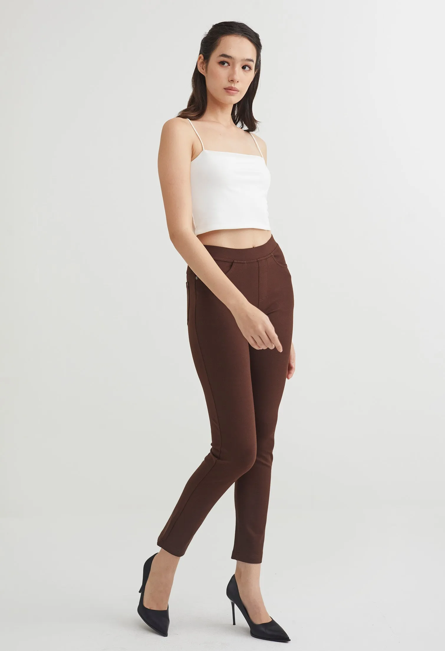 Tapered Elastic Trousers